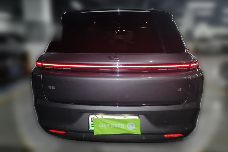 Used Li Auto L8 2023 Pro Model
