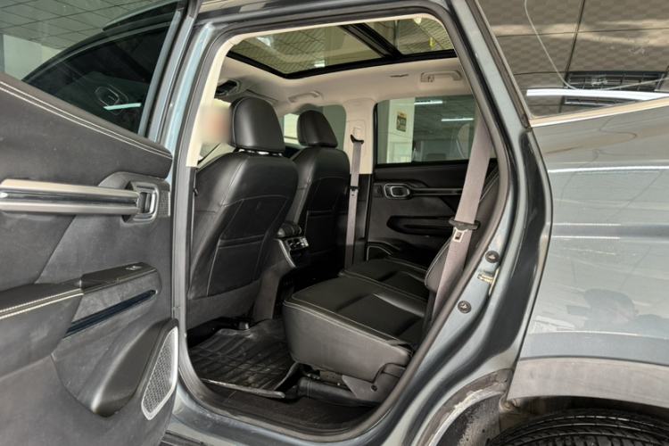 Used Geely Auto Haoyue 2020 1.8TD DCT Flagship 7-Seater
