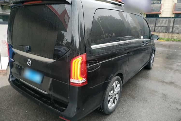 Used Mercedes-Benz V-Class 2018 V 260 Avantgarde Edition China VI