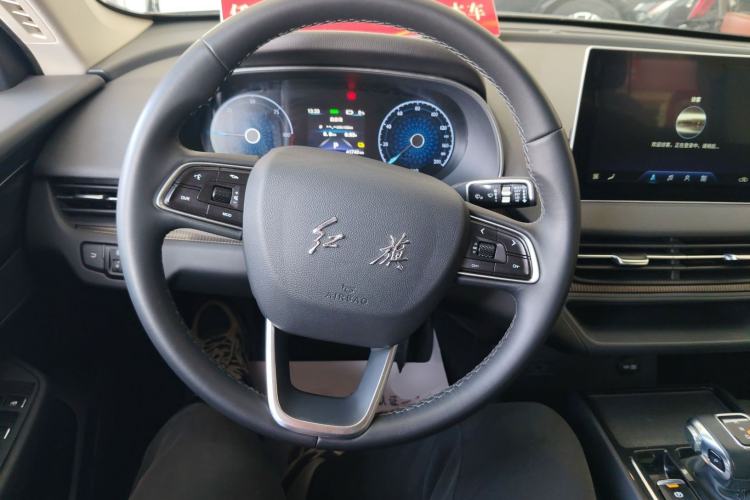 Used Hongqi E-QM5 2022 431 km Charge & Enjoy Edition
