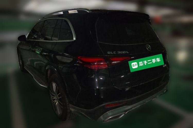 Used Mercedes-Benz GLC 2023 Refreshed GLC 300 L 4MATIC Dynamic Version 7-Seater
