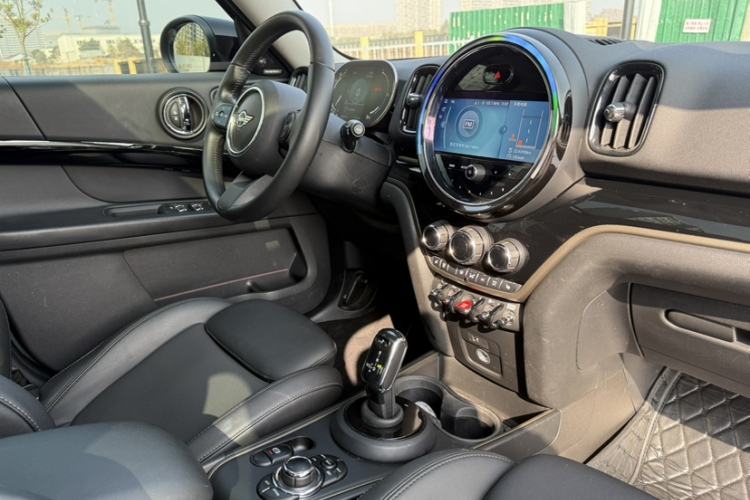 Used  Countryman 2023 Updated 1.5T COOPER ALL4 Connoisseur
