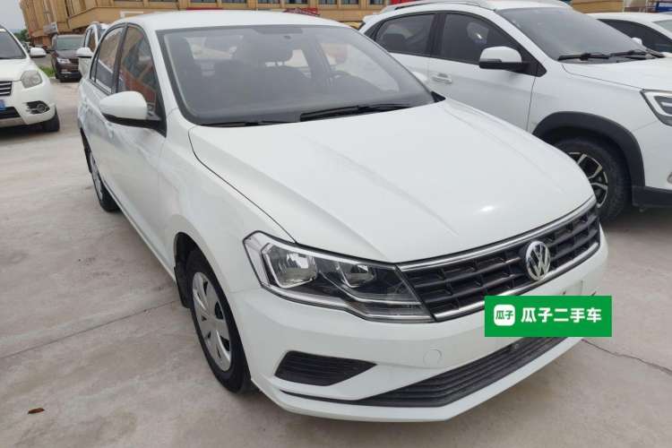 Used Volkswagen Jetta 2017 1.5L Manual Fashion Edition
