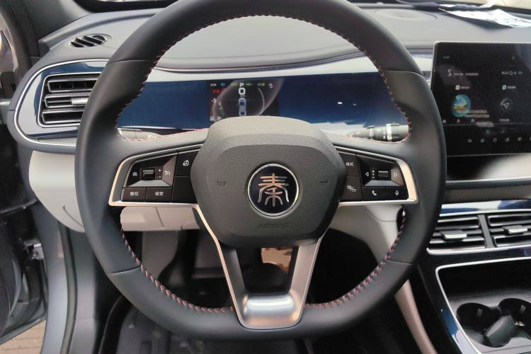 Used BYD Qin PLUS 2021 DM-i 120KM Prestige Model
