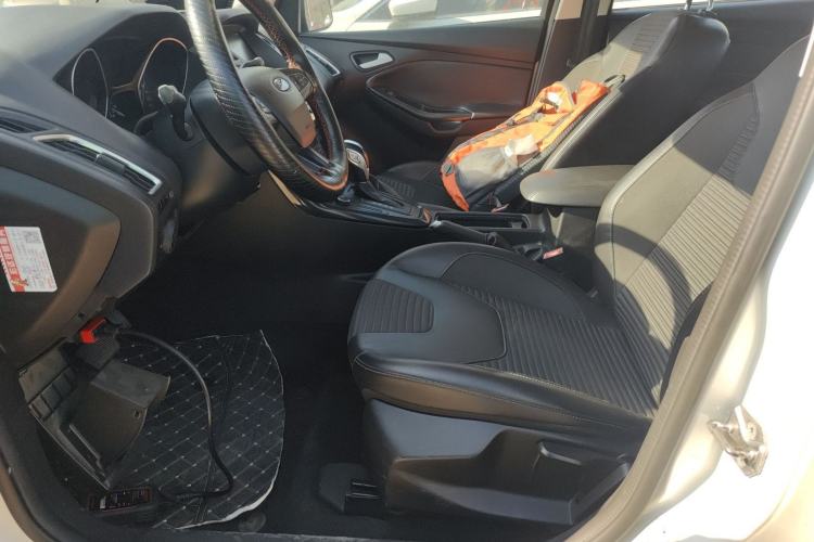 Used Ford Focus 2017 Sedan 1.6L Automatic Fashion Edition Smart Drive Version