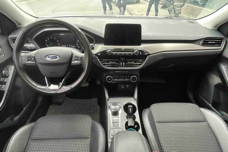 Used Ford Focus 2020 Hatchback EcoBoost 180 Automatic Trend Edition
