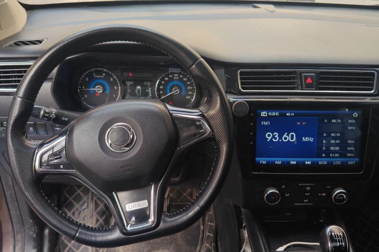 Used Dongfeng Fengon 580 2016 1.5T Manual Luxury Version