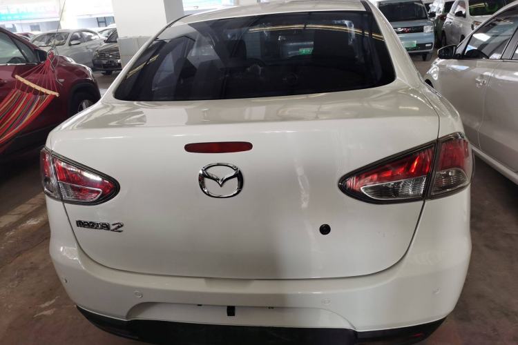 Used Mazda Mazda 2 2012 Sedan XuanDong 1.5L Manual Fashion Edition
