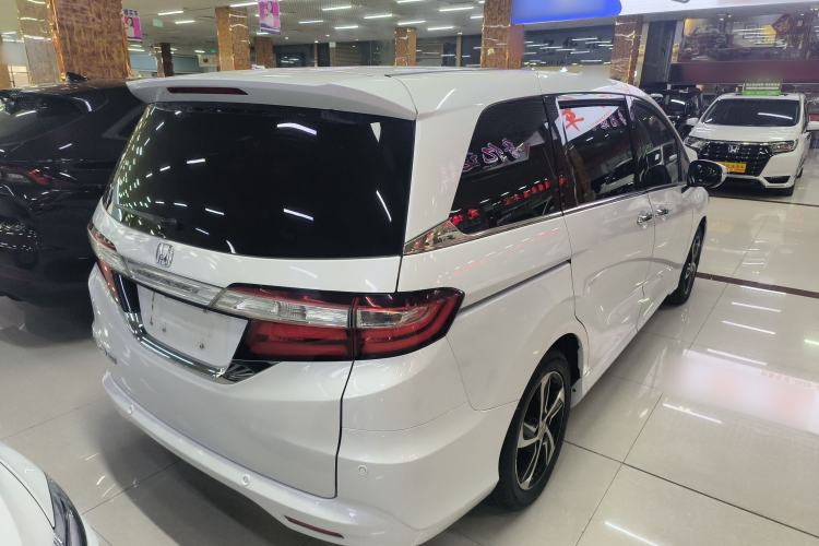 Used Honda Odyssey 2015 Updated Version 2.4L Smart Edition
