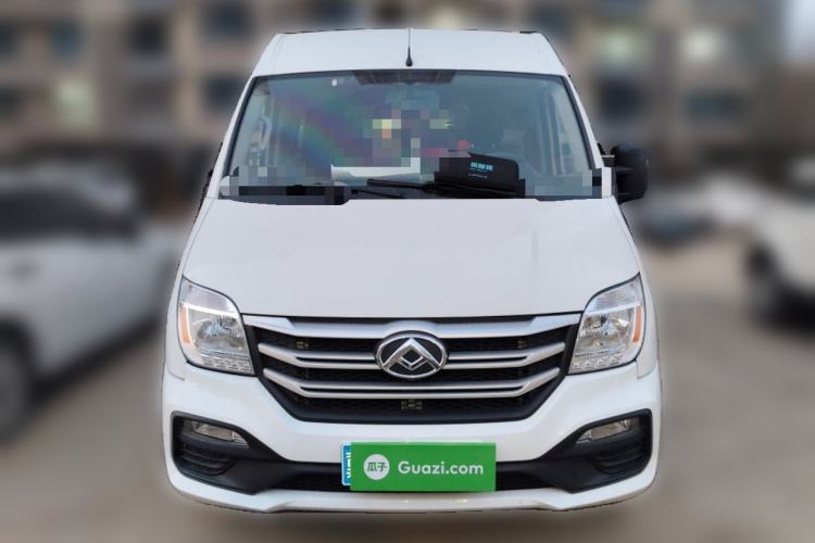 Used SAIC MAXUS Xintu V80 2024 Aotong Value Edition 6MT Long-Wheelbase Mid-Roof Model with 127 Ps Available in 6/7/8/9-Seater Configurations
