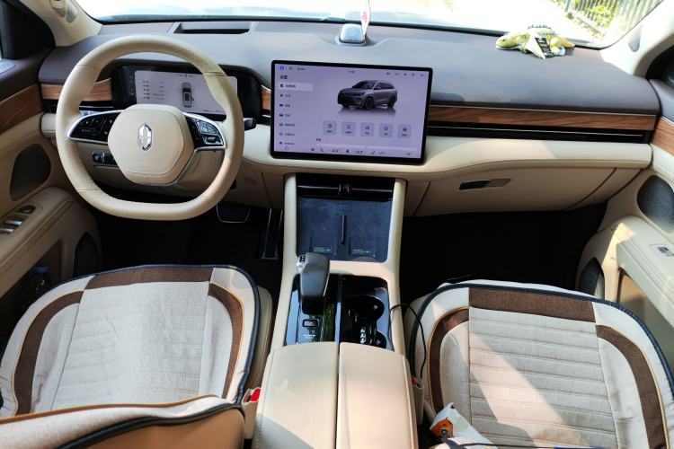 Used Hima AITO M7 2024 1.5T Rear-Drive Plus Version 5 Seats
