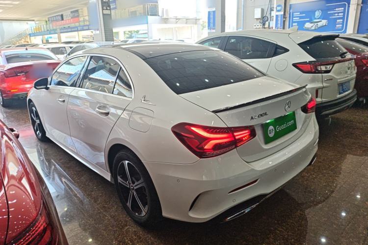 Used Mercedes-Benz A-Class 2022 Revised Version A 200 L Sport Sedan Fashionable Style
