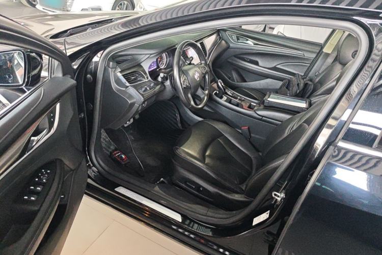 Used Buick LaCrosse 2022 552T Luxury Version
