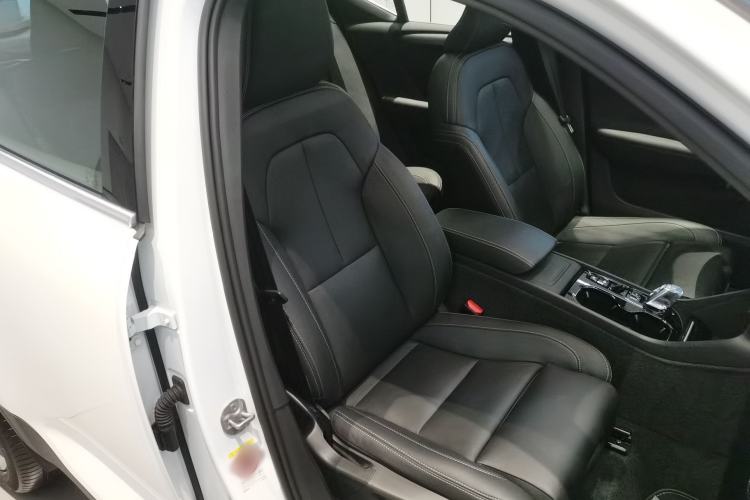 Used Volvo XC40 2024 B4 4x4 Smart Luxury Edition