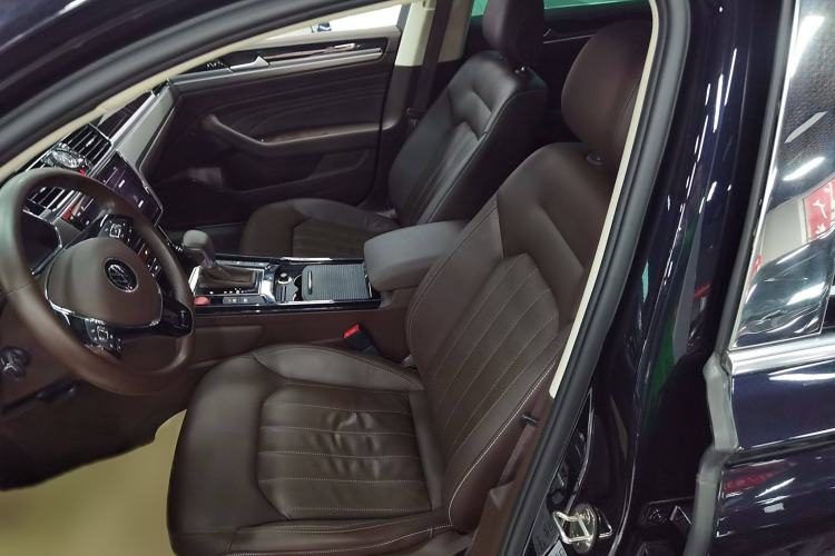 Used Volkswagen Phideon 2021 380TSI Luxury Edition
