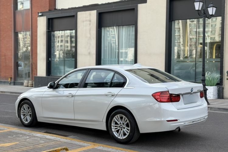 Used BMW 3 Series 2015 320Li Fashion Model