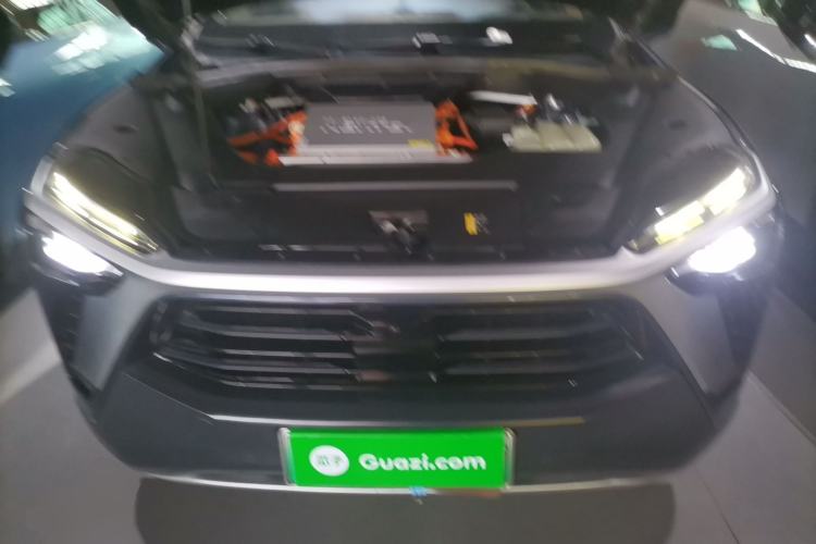 Used Nio ES8 2020 580 km Range Signature Edition Six-Seater Version
