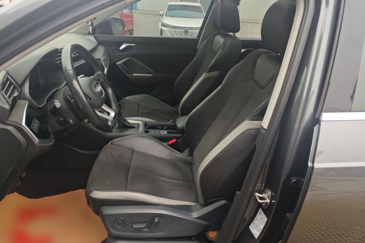 Used Audi Q3 2021 35 TFSI Fashion Dynamic Model