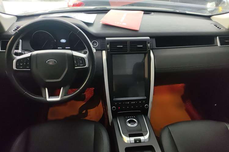 Used Land Rover Discovery Sport 2019 240 PS SE Version China V Standard
