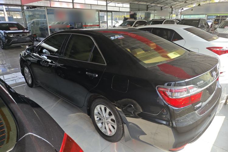 Used Toyota Camry 2015 2.0G Premier Edition
