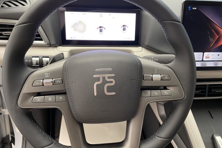 Used BYD Yuan UP 2025 Intelligent Driving Version 401 km Beyond-Range Edition