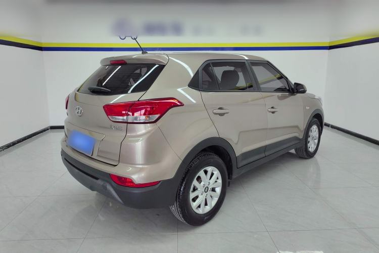 Used Hyundai ix25 2017 1.6L Manual Fashion Model
