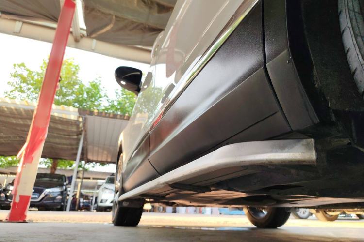 Used Volkswagen Tiguan L 2019 Revised 330TSI Automatic Two-Wheel Drive Smart & Luxury Edition China VI Standard
