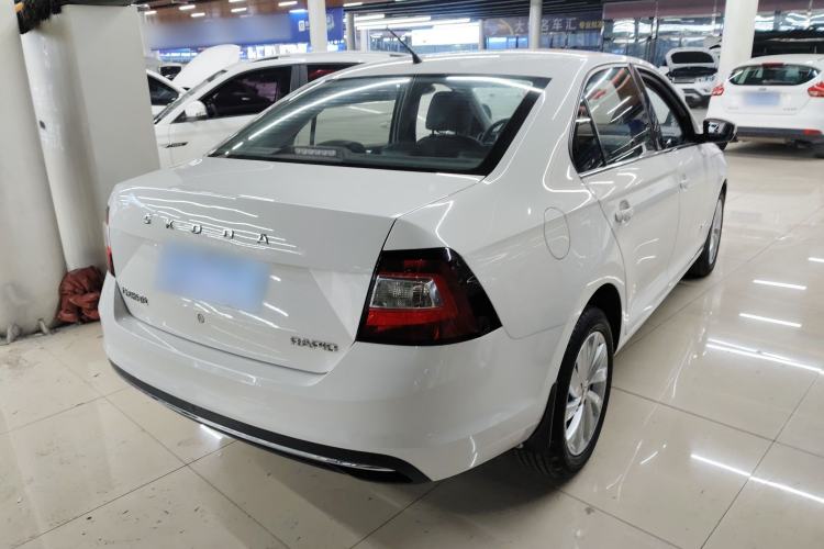 Used Skoda Rapid 2019 1.5L Automatic Comfort Edition China VI Standard
