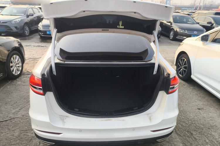 Used Ford Mondeo 2018 EcoBoost 180 Smart Control Fashion Model China VI Standard
