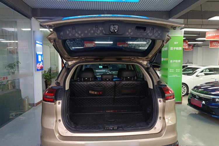 Used Geely Auto Emgrand X7 Sport 2020 1.8TD DCT Two-Wheel Drive Smart Connect 4G-Enabled Version
