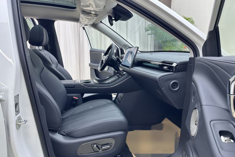 Used AION V 2024 Aion Tyrannosaurus 520 Intelligent Premium Edition
