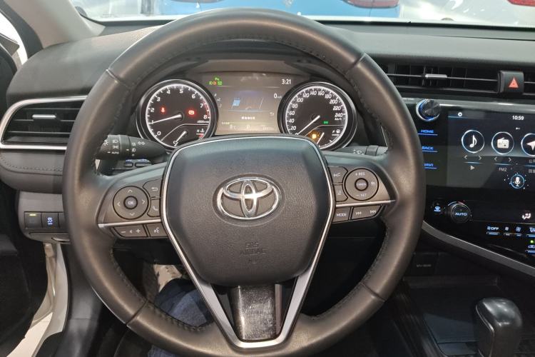 Used Toyota Camry 2019 Revised Version 2.5G Luxury Edition

