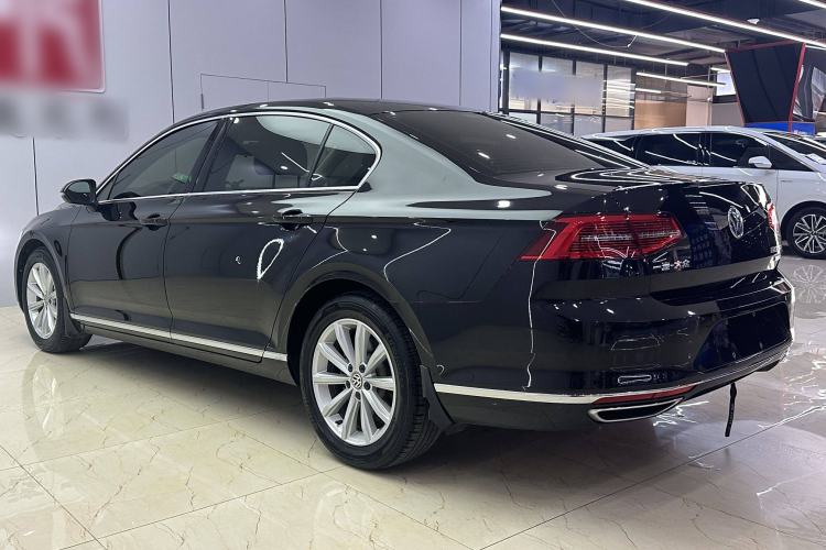 Used Volkswagen Magotan 2019 330TSI DSG Leading Model China VI Standard
