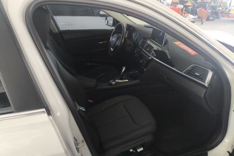 Used BMW 3 Series 2017 320Li Fashion Model
