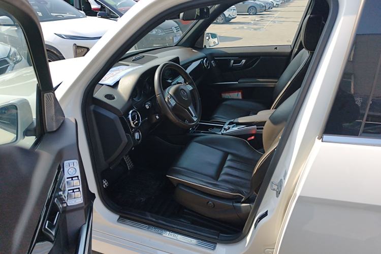 Used Mercedes-Benz GLK-Class 2013 Facelift GLK 300 4MATIC Luxury Edition