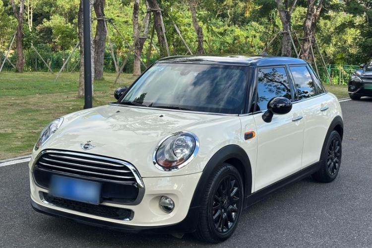 Used  MINI 2016 1.5T COOPER Five-Door Edition
