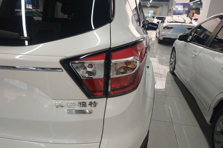 Used Ford Kuga 2017 EcoBoost 180 Two-Wheel-Drive Tiger Leap Model