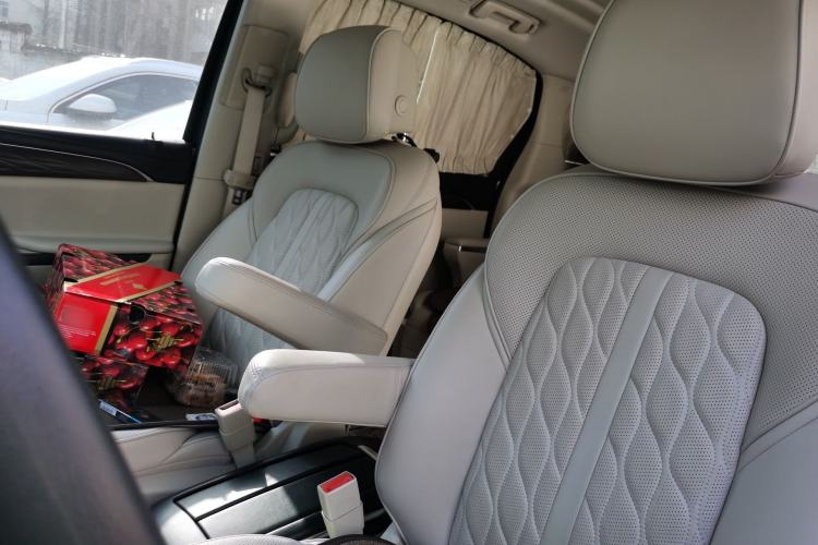 Used Buick GL8 2018 ES 28T Comfort Model China VI Standard