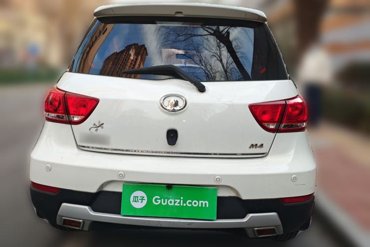 Used Great Wall M4 2014 1.5L manual Comfort trim level
