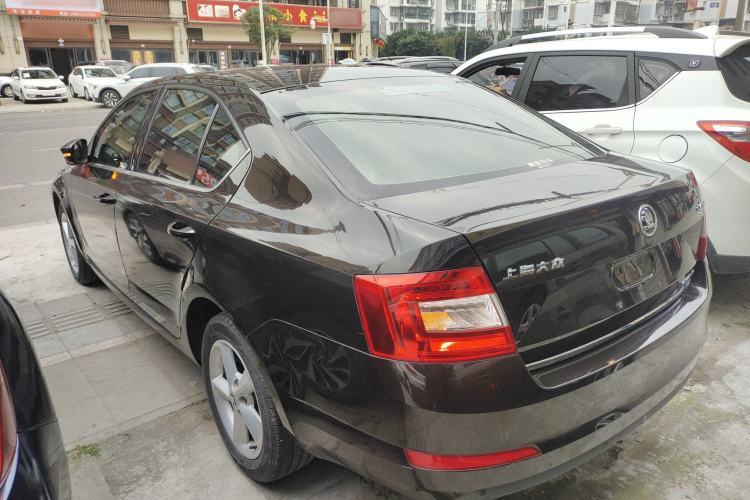 Used Skoda Octavia 2015 1.6L Automatic Yijun Edition