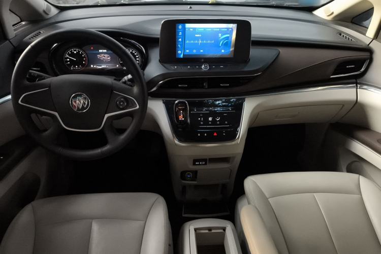 Used Buick GL8 2023 Land Executive Class Comfort Model