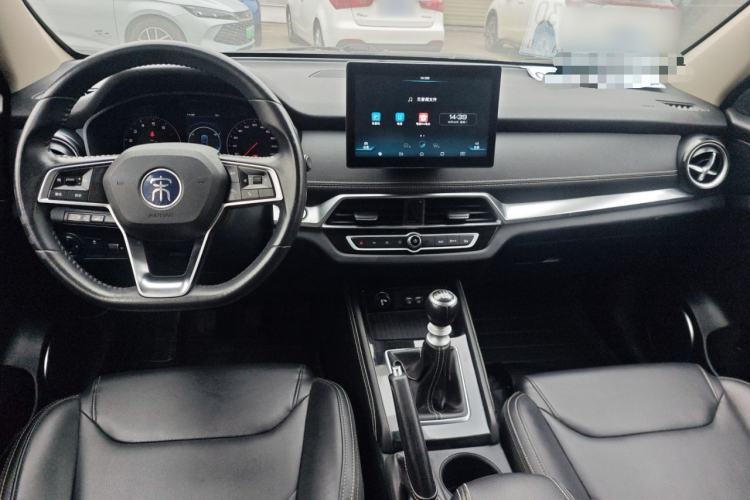 Used BYD Song 2020 Classic Edition 1.5T Manual Luxury Model