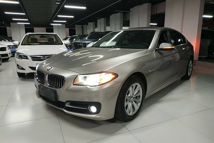 Used BMW 5 Series 2014 520Li Elegant Model

