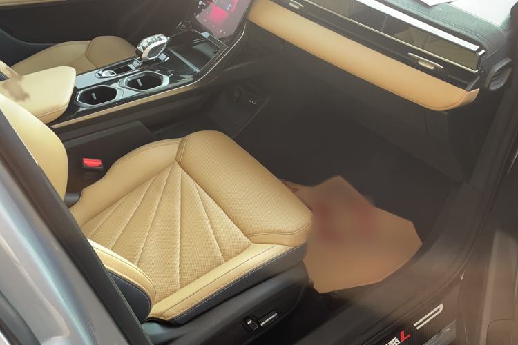 Used Geely Auto FX11 2023 1.5TD DCT Prestige Edition
