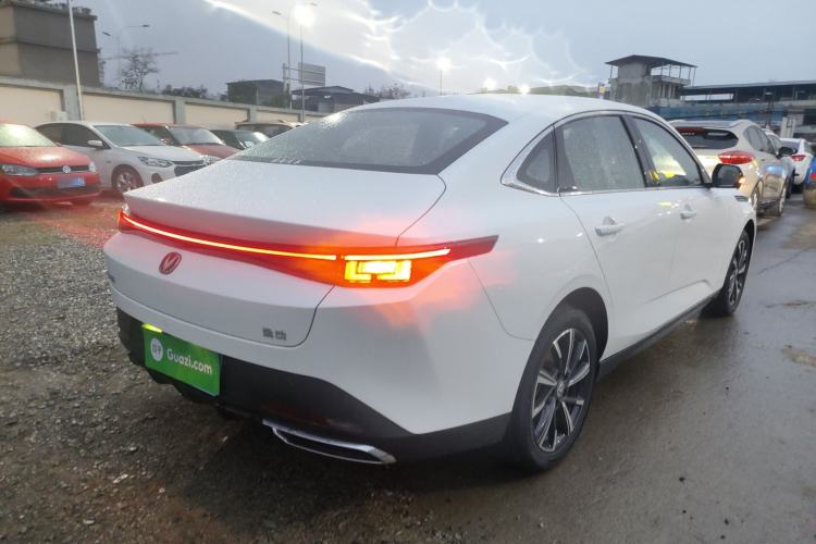 Used Changan Eado 2025 Blue Whale 1.5T 500Bar Prestige Model
