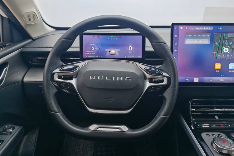 Used Wuling Xingguang 2023 150 Advanced Edition
