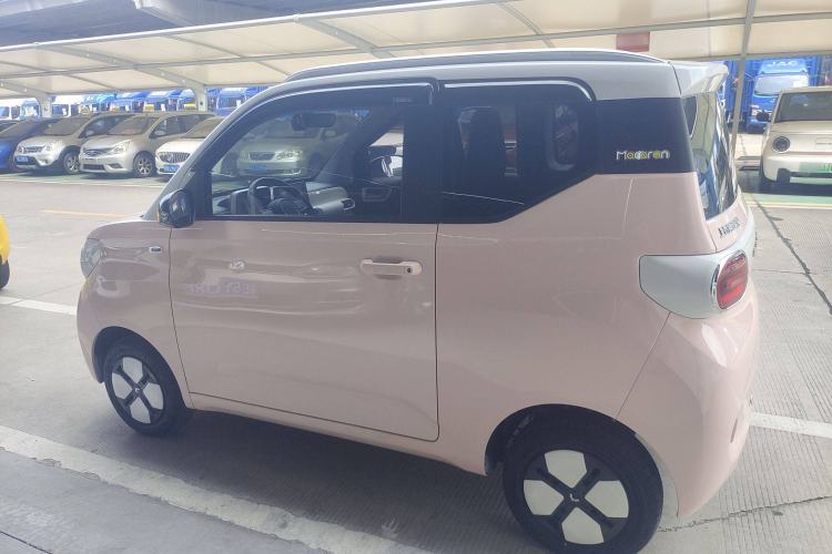 Used Wuling Hongguang MINIEV 2024 3rd Generation 215km Advanced Version
