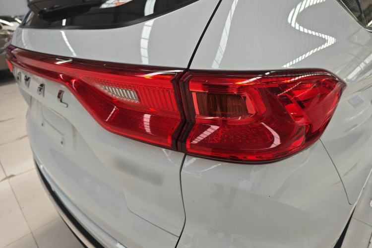 Used Haval M6 2021 PLUS 1.5T DCT Luxury Smart Connectivity Model
