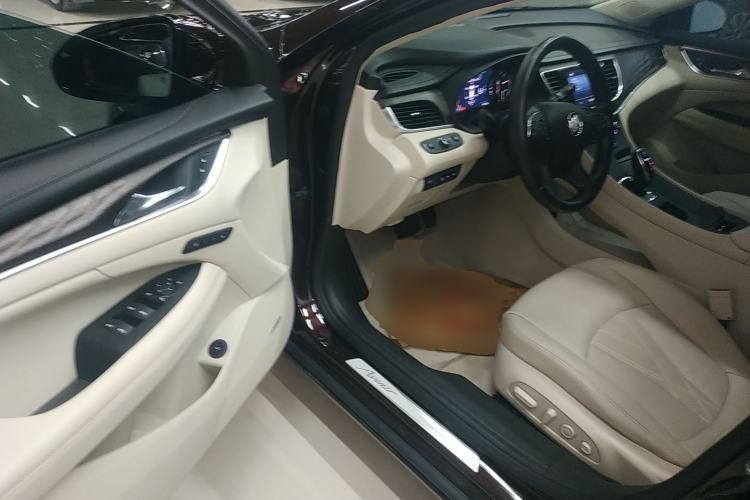 Used Buick LaCrosse 2022 Avenir Flagship Model
