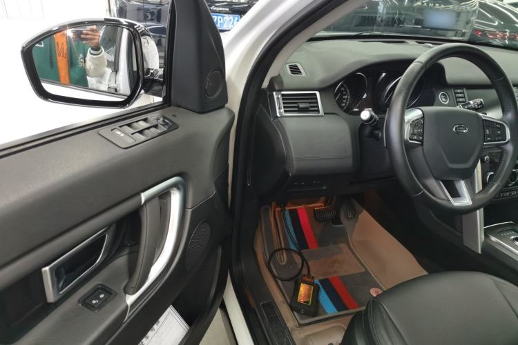 Used Land Rover Discovery Sport 2019 240 PS SE Version China VI Standard